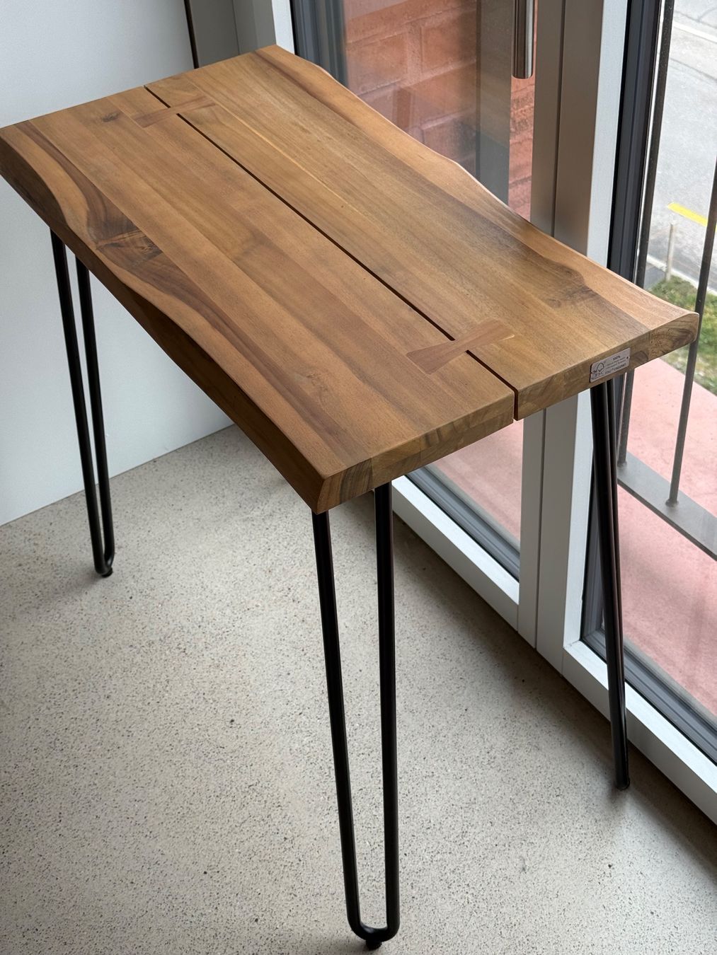 Tische: TCHIBO Garten Konsolentisch Beistelltisch Metall / Holz – Neu (gemäss Beschreibung) aus Rotkreuz von beltraum 2