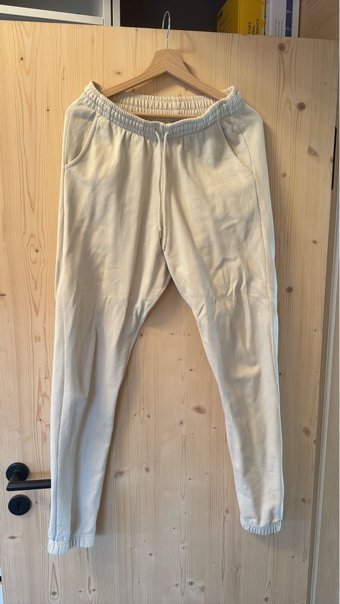 Pull&Bear Pantaloni: Jogginghose, Grösse M – Nuovo (secondo la descrizione) da Lurtigen venduto da sal_79fm