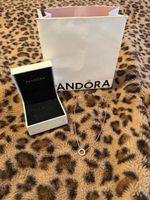 Collana Pandora con ciondolo circolare come nuova
