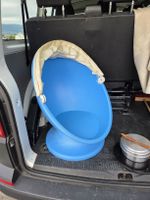 Kugelstuhl blau mit faltbarem Verdeck gebrauchter Zustand