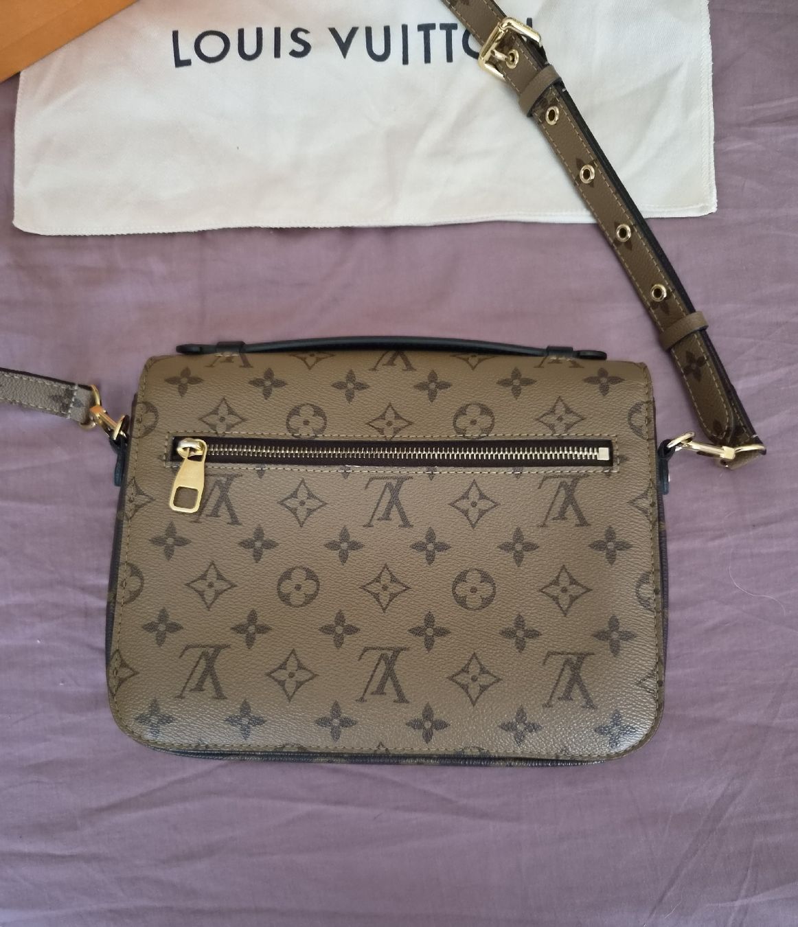 Louis Vuitton Taschen für Damen: Louis Vuitton Pochette Métis Monogram Reverse Top – Neu (gemäss Beschreibung) aus Rümlang von asc_5ngj 1