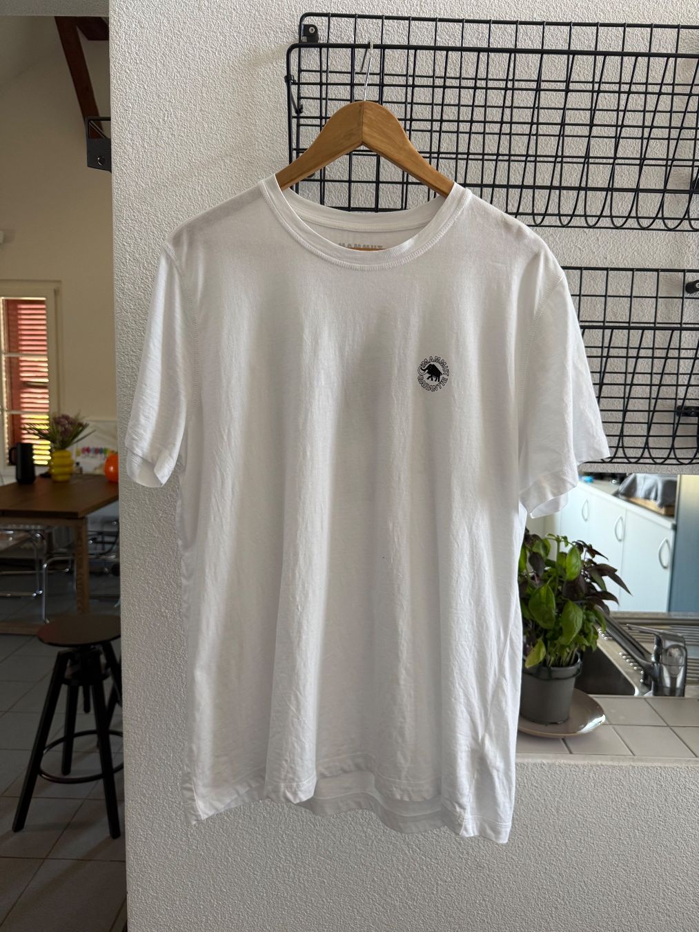 Mammut T-Shirts: Mammut Core T-Shirt "Garantie" – Gebraucht aus Worb von le_castor