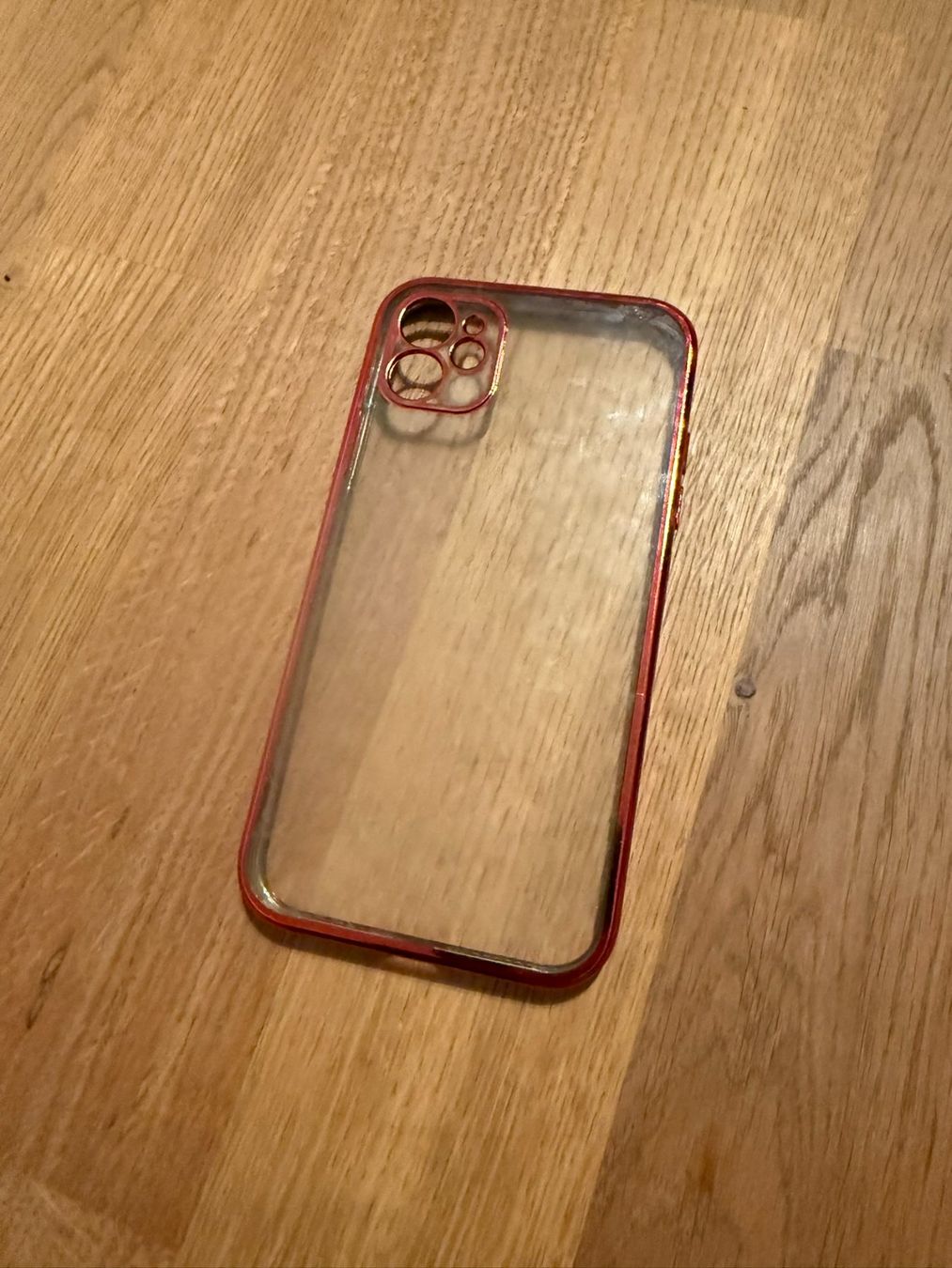 Coques & Protection écran: iPhone 15 Handyhülle rot – D'occasion à Wettingen par myworldsking