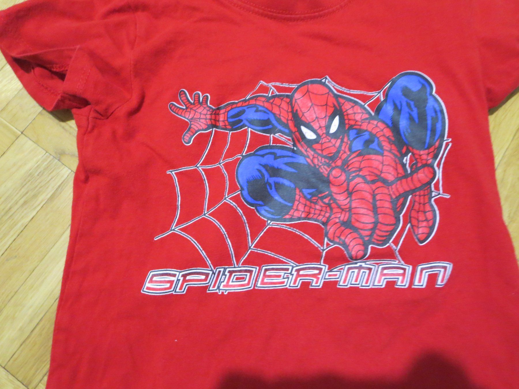 Maglioni & Felpe: Spiderman Kinder-T-Shirt /Gr. 92/98 – Usato da Wallisellen venduto da Arvenstube 1