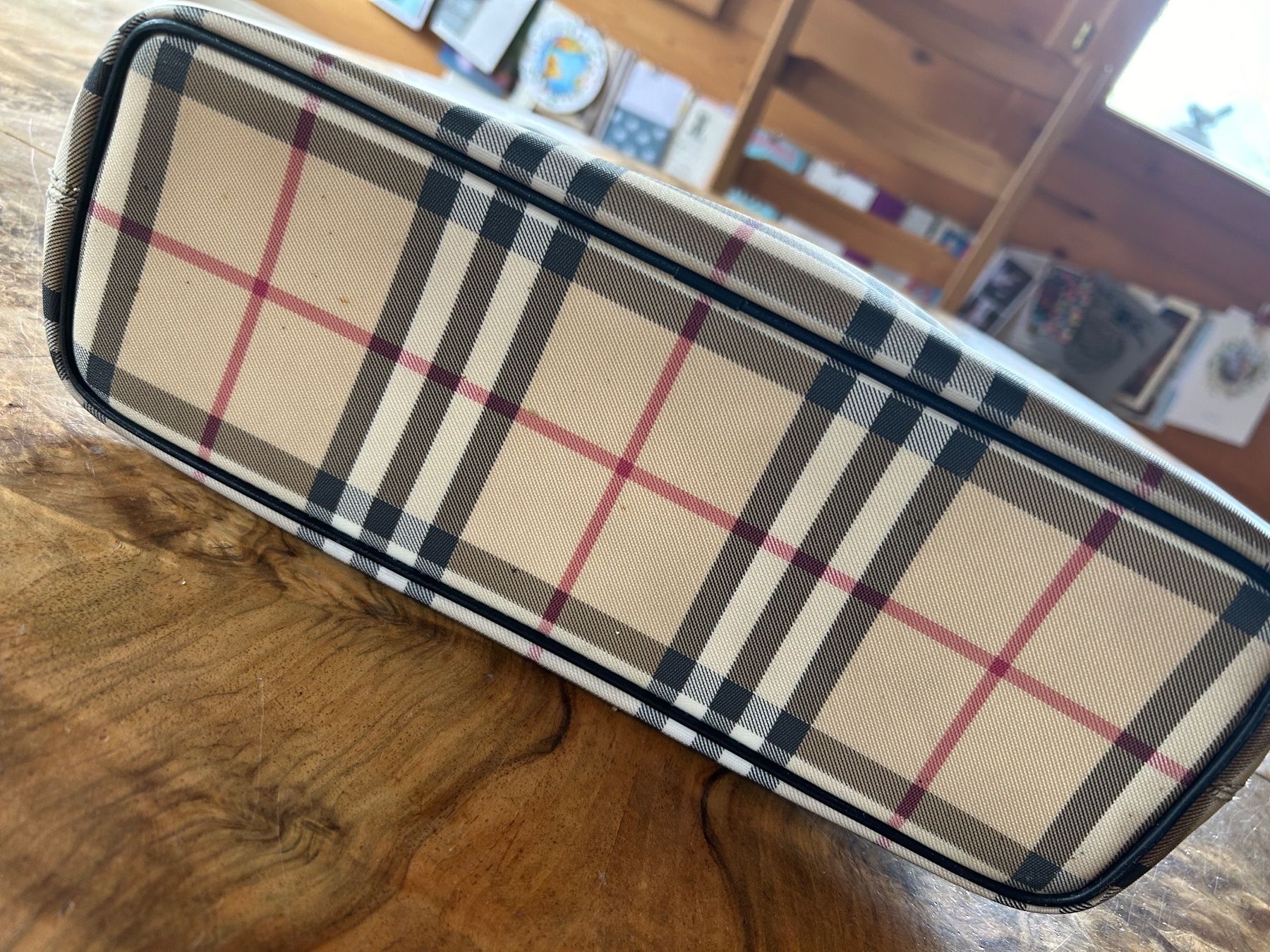 Burberry Sacs femmes: Burberry Shopper – D'occasion à Gstaad par Simis8 2