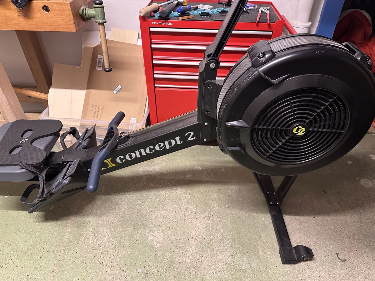 Gommoni, kayak & canoe: Concept2 Rudergerät PM5 – Usato da Bern venduto da Proquali 1