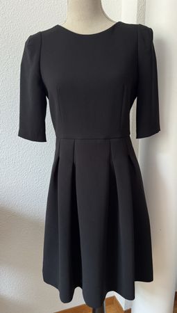 Robe noire classique CLAUDIE PIERLOT,  taille 38