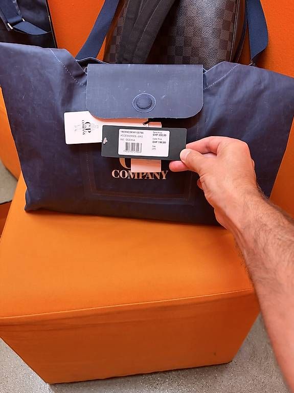 Borse: Borsa a tracolla C.P. Company - Nuova e Originale – Usato da Massagno venduto da PAKINVV 2