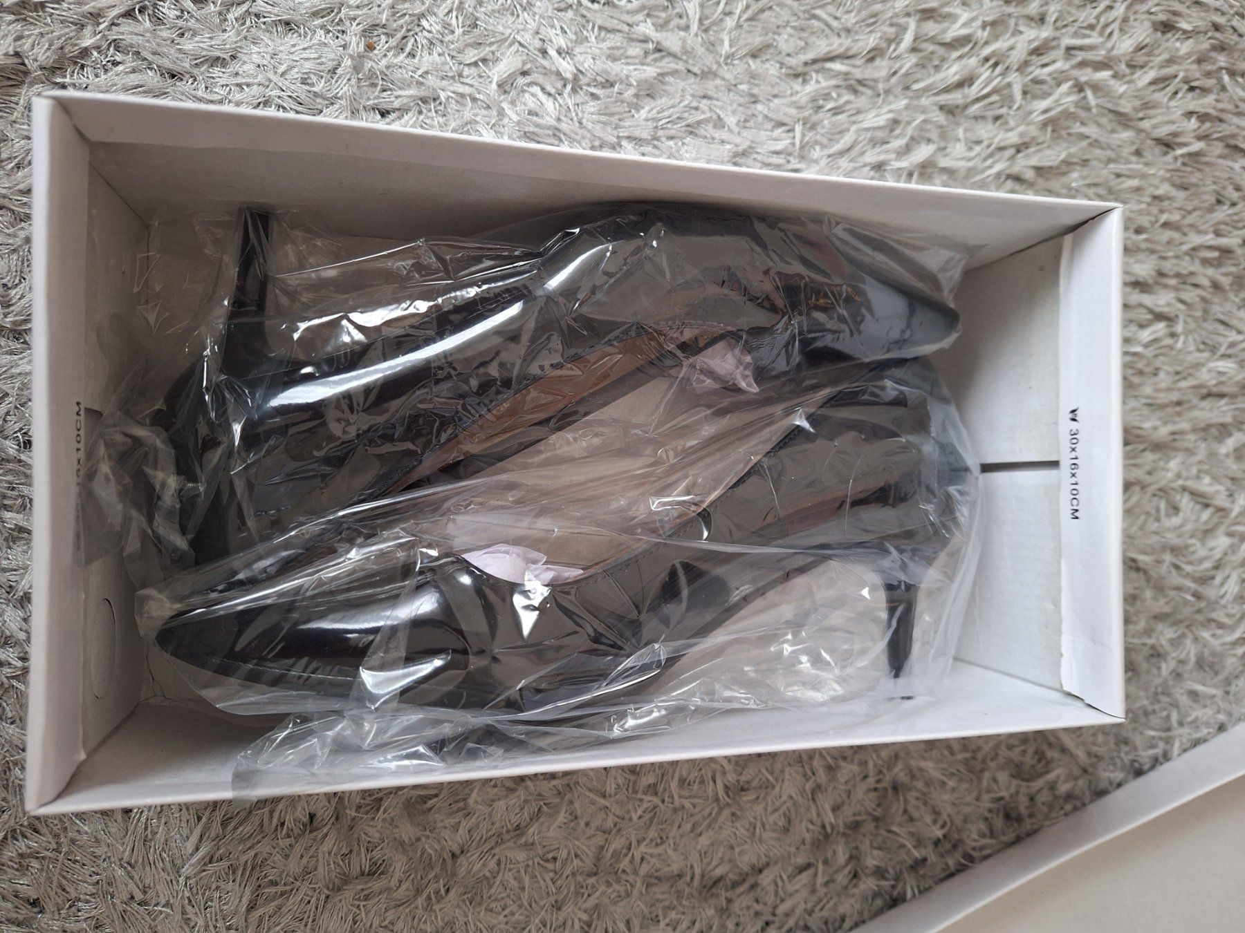 Scarpe da donna: Escarpins noir taille 37 neufs – Nuovo (secondo la descrizione) da Lausanne venduto da anta-123 4