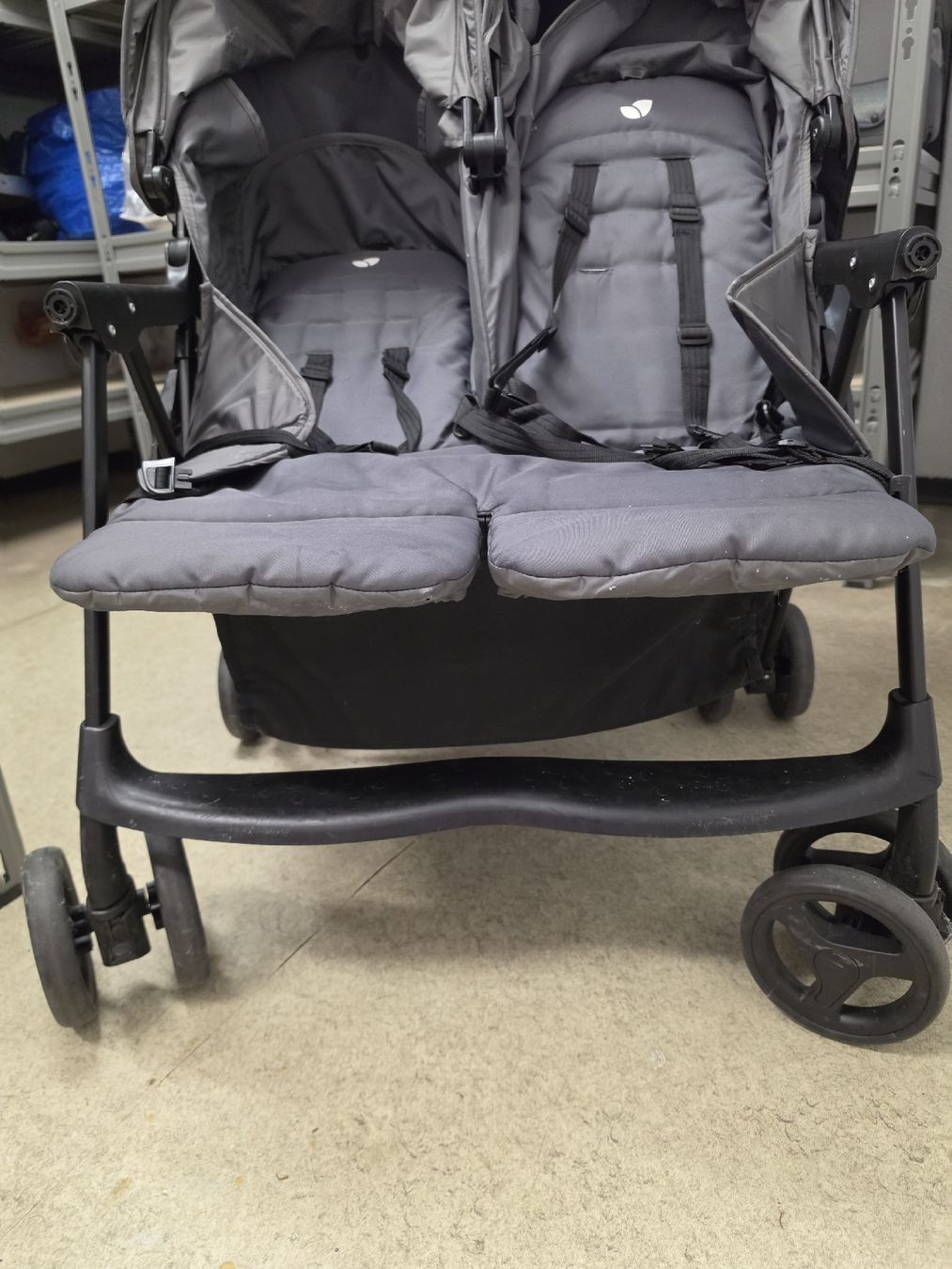 Joie Carrozzine: Joie Kinderwagen Doppel-Tandem – Usato da Regensdorf venduto da abc25 1