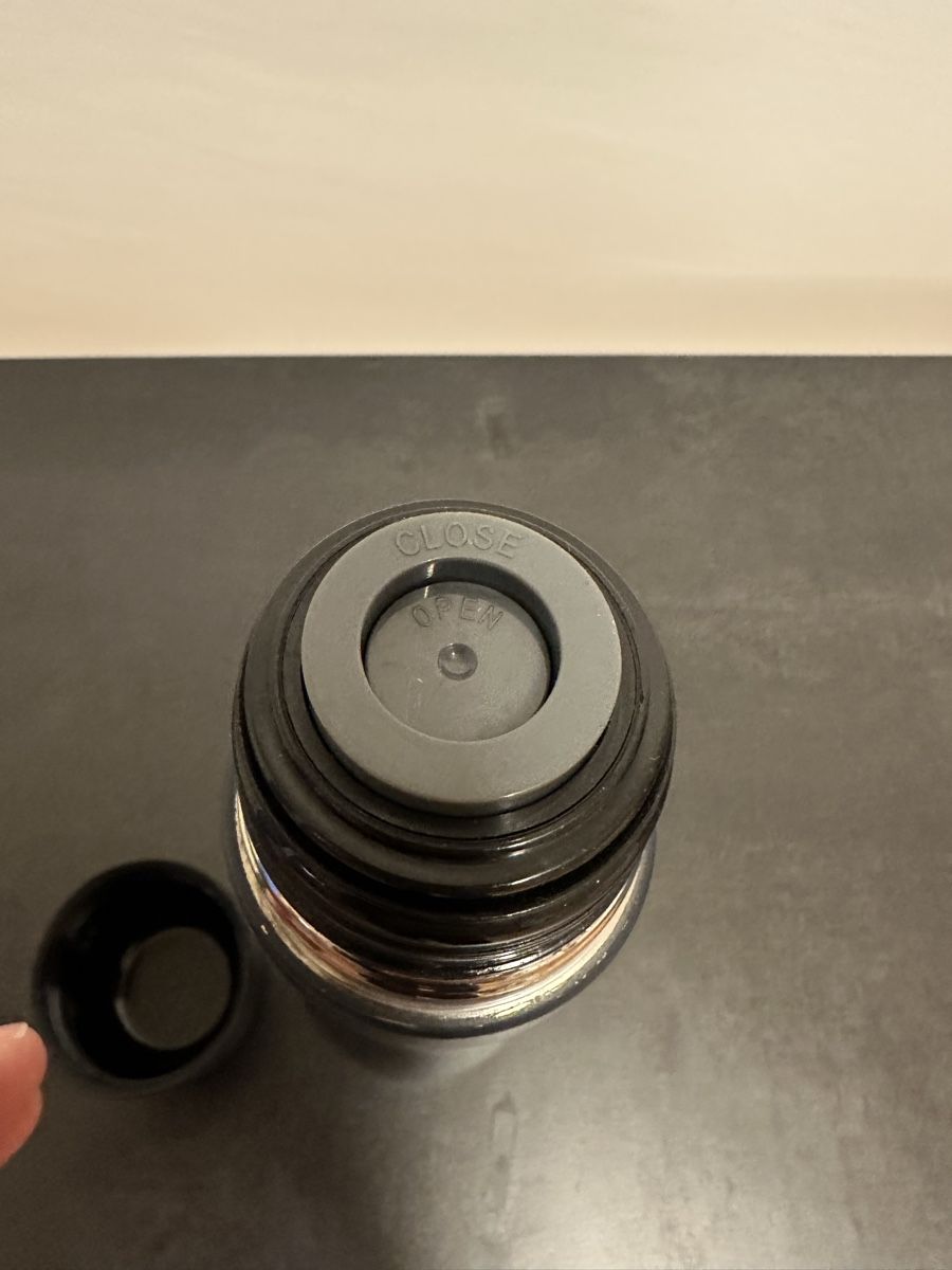 Thermos Borracce & Thermos: Navy Thermos Flask - Perfect for Winter Warmth! – Nuovo (secondo la descrizione) da Lugano venduto da dia_5857 3