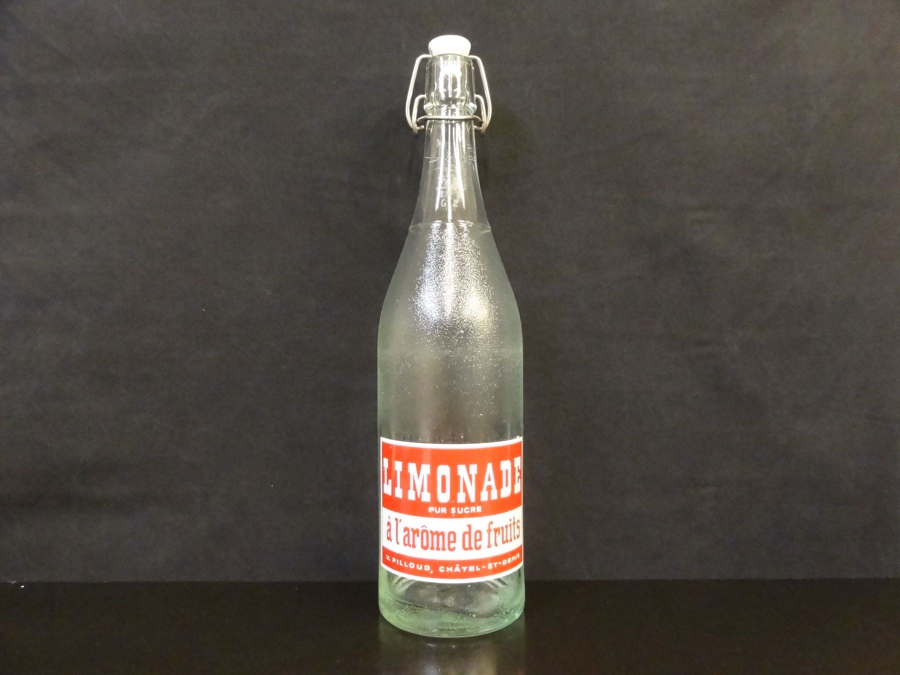Gläser, Krüge & Flaschen: Flasche LIMONADE PUR SUCRE V. PILLOUD CHÂTEL-ST-DENIS 1962 – Gebraucht aus Kerzers von Flaschenposten