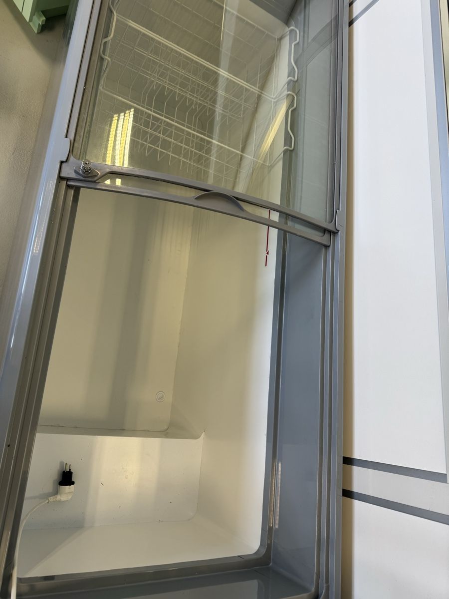 Congelatori: Gefriertruhe mit Glasscheiben gross – Usato da Zuchwil venduto da Bluejay79 2