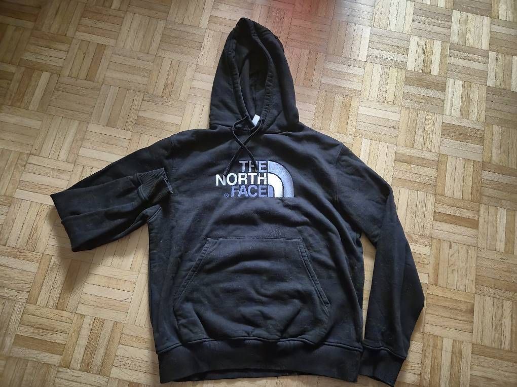 Pullover & Sweatshirts: The North Face Pullover schwarz Gr.M – Gebraucht aus Wohlen AG von ste_w55b