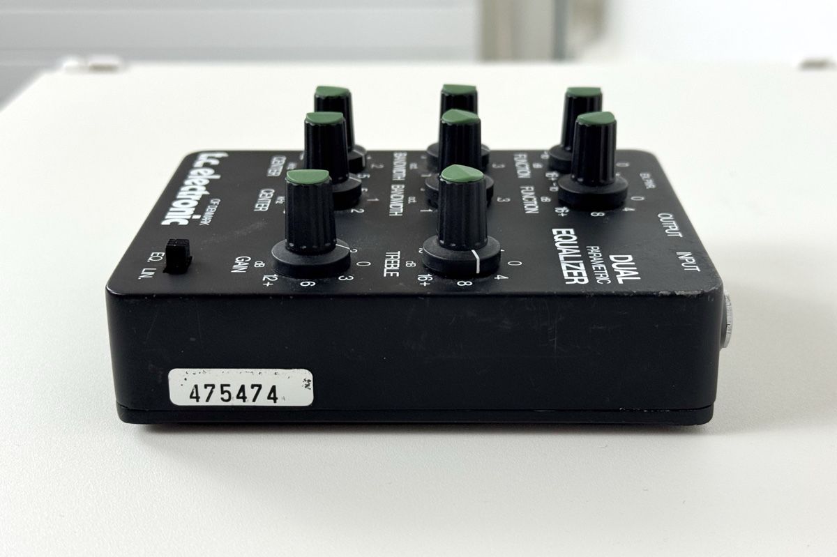 Strumenti musicali: TC Electronic Dual Parametric Equalizer – Usato da Basel venduto da A-Z-B 4