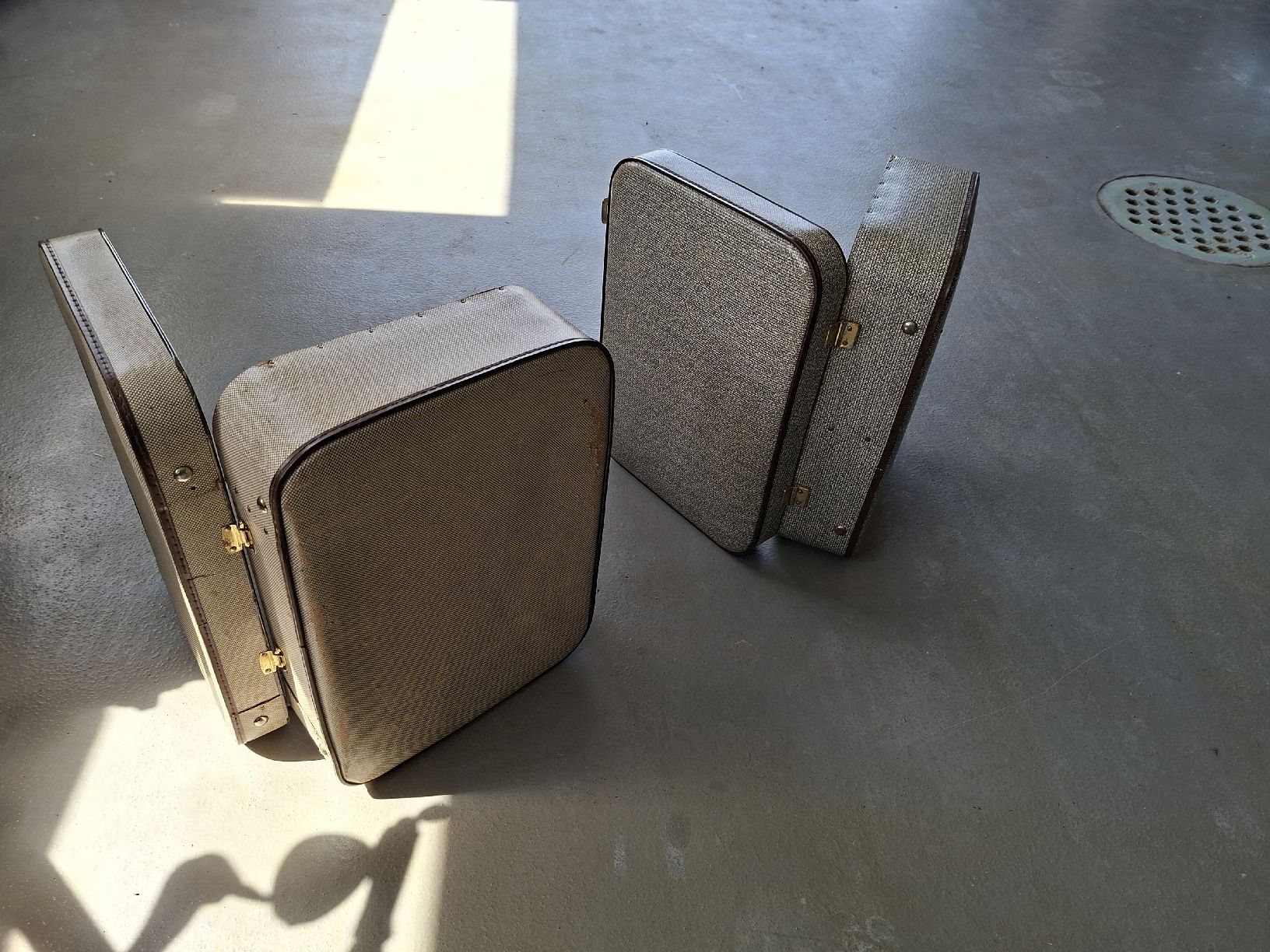 Valigie: Oldtimer Koffer – Usato da Schüpfheim venduto da Ireib0 2
