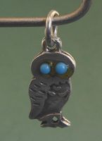 Anhänger Eule 925 Silber mit synthetischen Steinchen