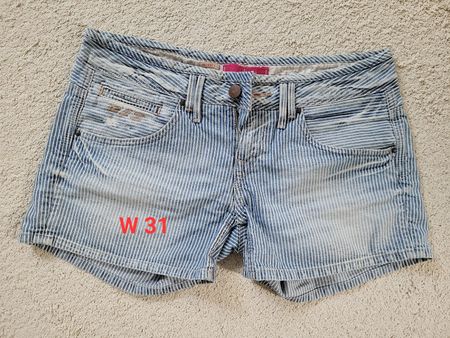 Jeans Shorts, Grösse W31