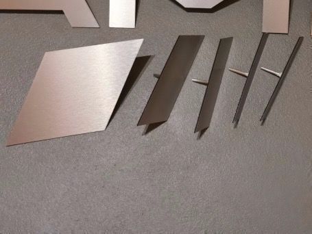 Insegne: Emblem Schriftzug AMG – Usato da Sirnach venduto da windrad65 3