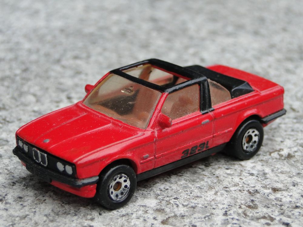 MATCHBOX BMW 323i cabriolet Baur MB 39 Acheter sur Ricardo