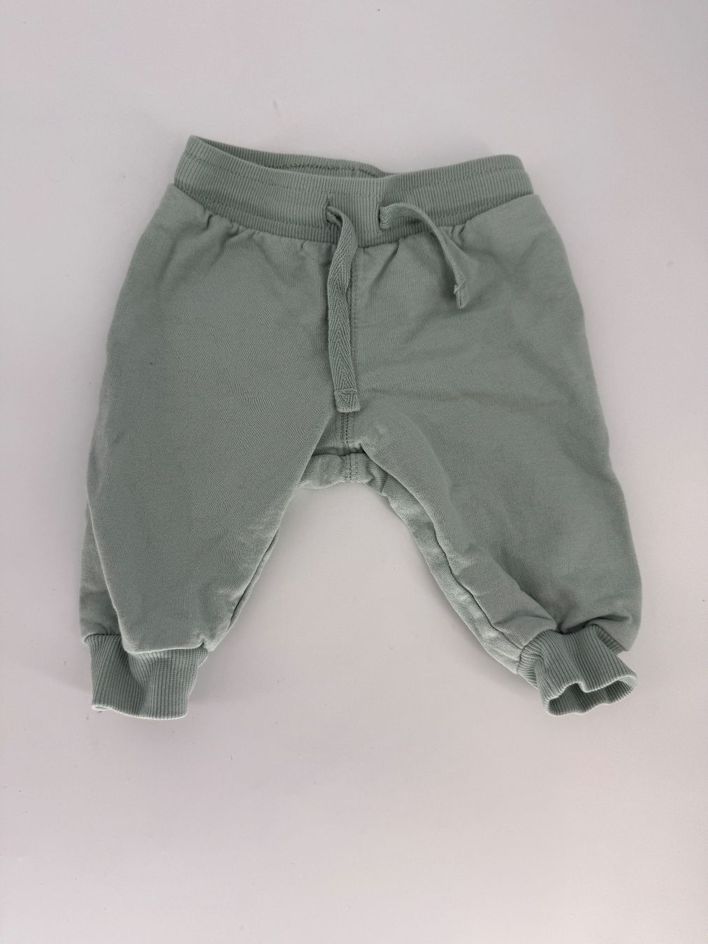 H&M Hosen: Baby Jogginghose Gr. 62 von H&M – Gebraucht aus Auenstein von moin.