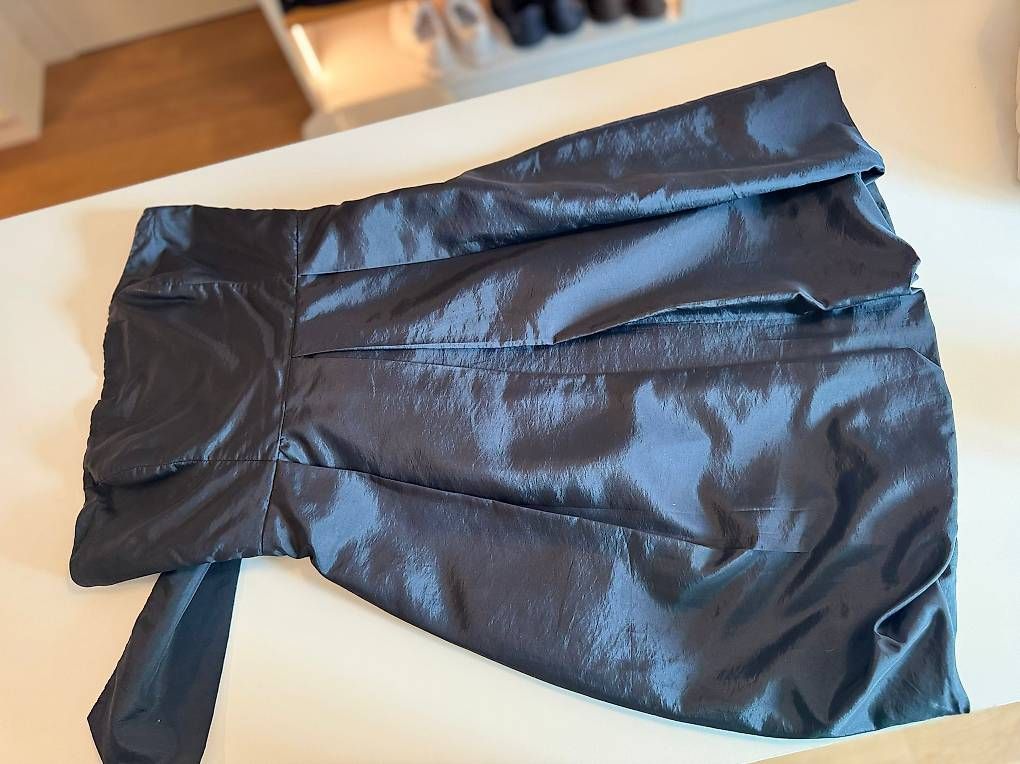 Robes: Kleid Bruno Banani – D'occasion à Luzern par per_mxf5 1