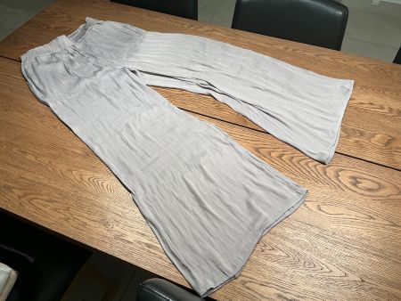 Leichte Sommerhose, Grössse 36 ideal für warme Tage!