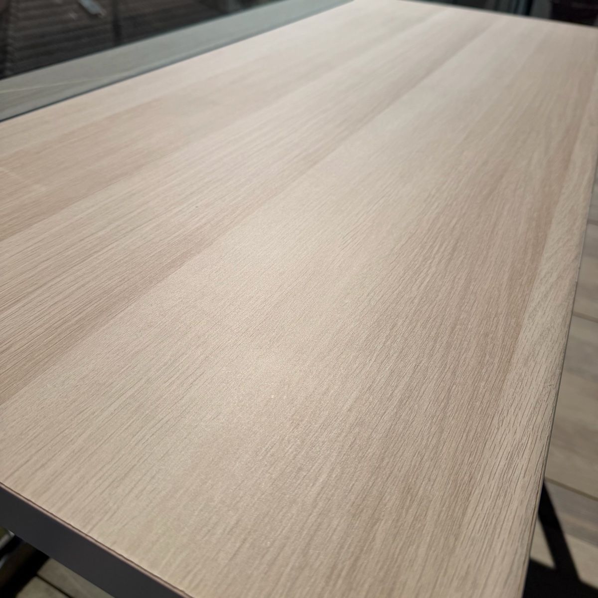 Ikea Tische: Table IKEA LINNMON avec 4 pieds ADILS – Excellent état – Gebraucht aus Neuchâtel von PreviCardo 2