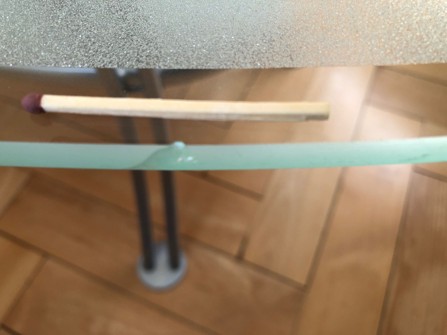 Tavoli: Glascouchtisch, Vintage, oval, mit apartem Design – Usato da Zürich venduto da chrili 3