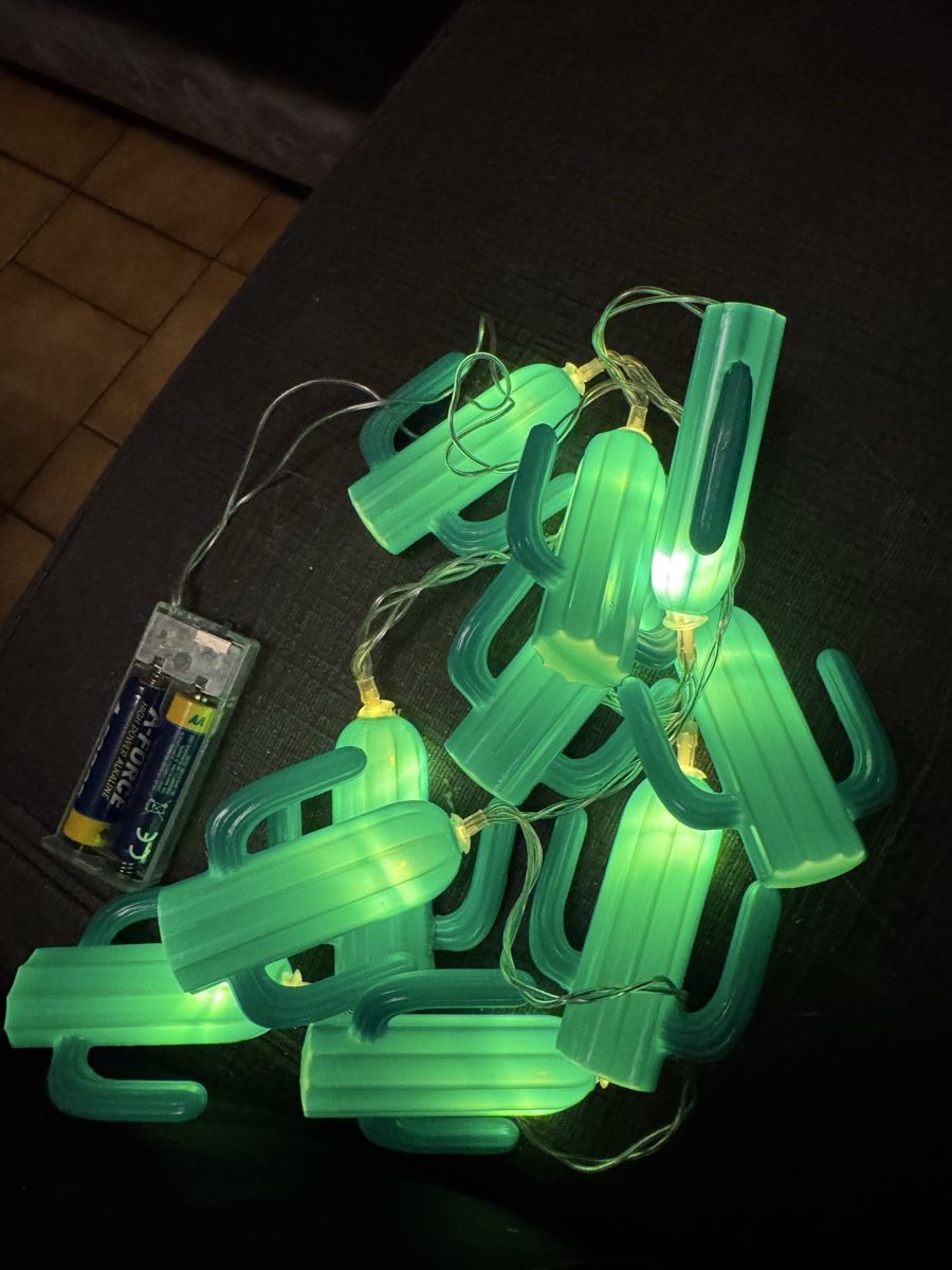 Ghirlande e barre luminose: Guirlande Lumineuse Cactus maman  – Nuovo (secondo la descrizione) da Veyrier venduto da kimedovapa 1