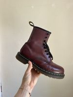 Dr. Martens Stiefel, Grösse 37, Burgunderrot