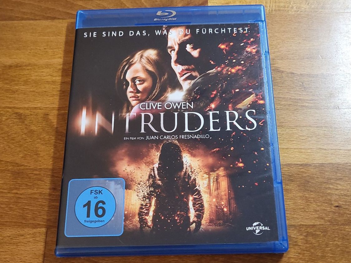 Tutti i DVDs: Intruders (2011) RAR – Usato da Pfungen venduto da Whitie