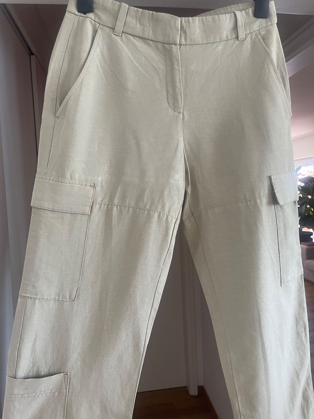 H&M Pantaloni: Beige/olive Cargo Hose Damen Sommer Gr. S – Usato da Horgen venduto da Sol-verde 1