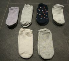 ++ Sneakersocken Gr. 27 - 30 ++ Söckli ++