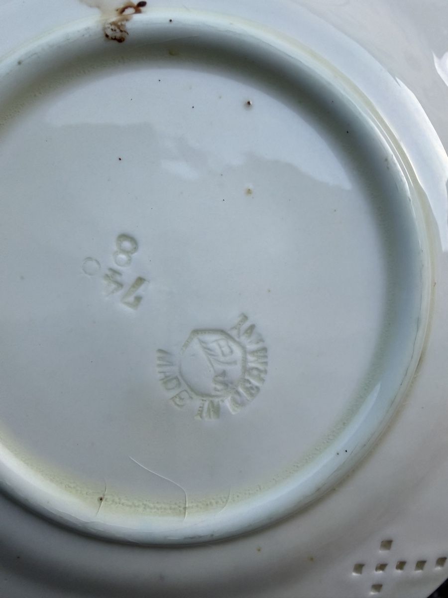Set di piatti: 4 Teller mit Lochmuster und Blaudekor gebraucht – Usato da Plasselb venduto da SeislerBrocki 2