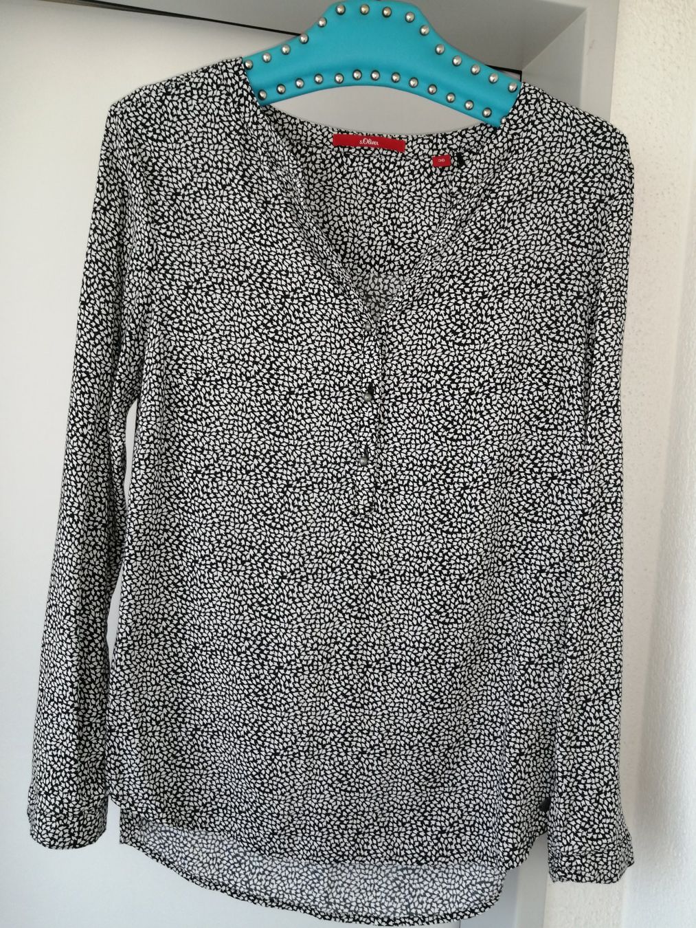 S.Oliver Chemisiers: Bluse mit langen Ärmel S.Oliver size 36 – D'occasion à Buchrain par nat_pl5p