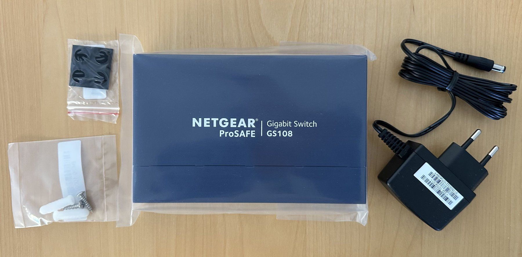 Netgear Hubs & Switches: Netgear - Switch - GS108GE – Neuf avec emballage d'origine à Dielsdorf par Empowered 5