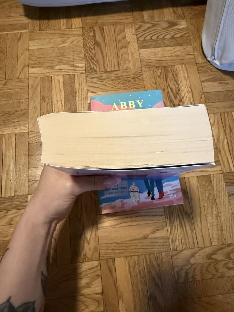 Libri: Bücherpacket Eishockey Romance & anderes – Usato da Zürich venduto da sawe96 2