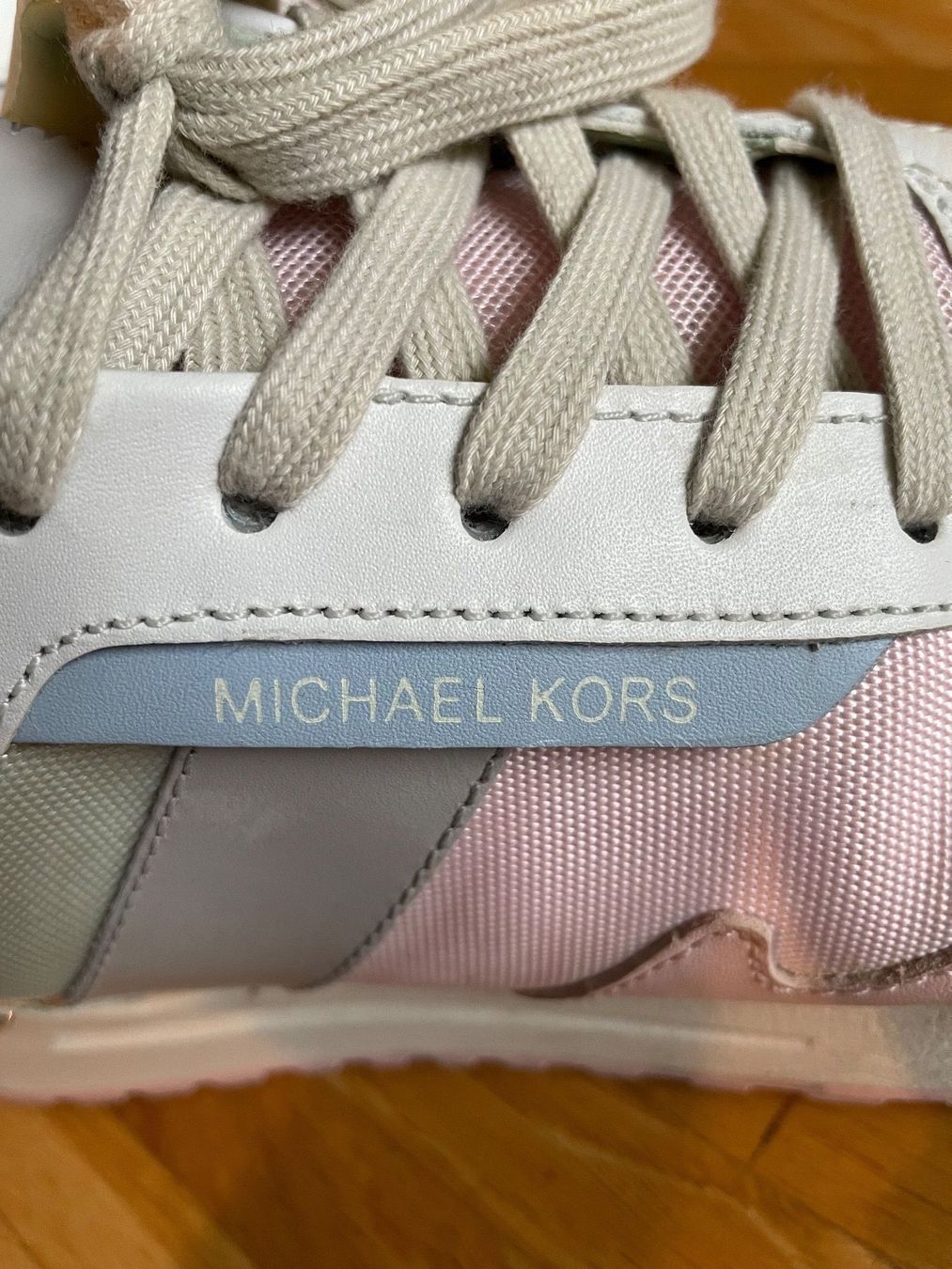 Michael Kors Chaussures femmes: Michael Kors Sneakers 37 – Neuf (Voir description) à Dübendorf par VSAngel 1