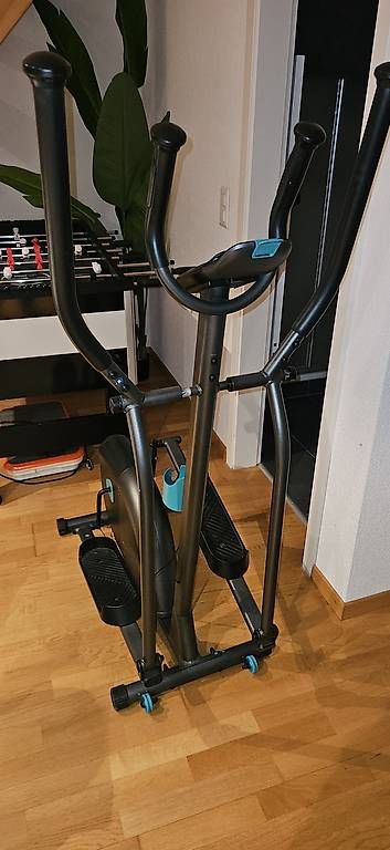 Hometrainer: Crosstrainer – Usato da Fällanden venduto da por_d9yh