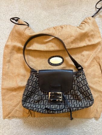 Vintage Fendi Baguette