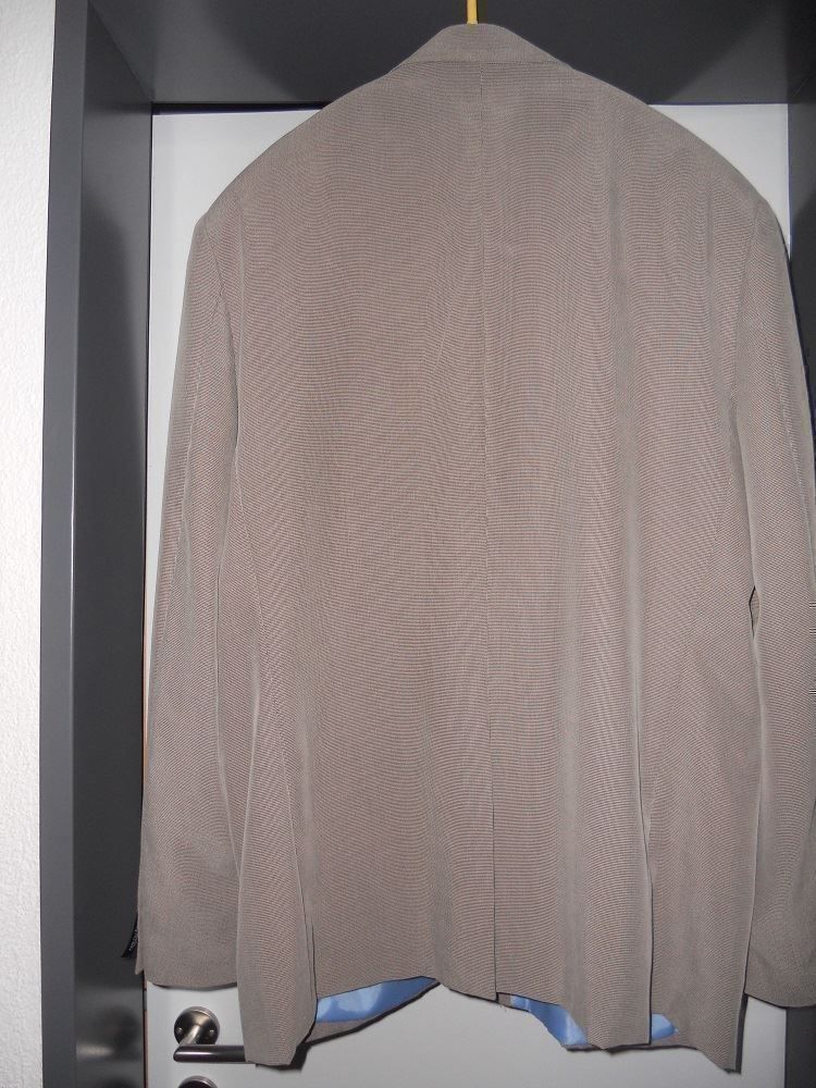 Giacche: Neu: Blazer - beige - Gr.56 – Nuovo (secondo la descrizione) da Uznach venduto da Laeuffer 1