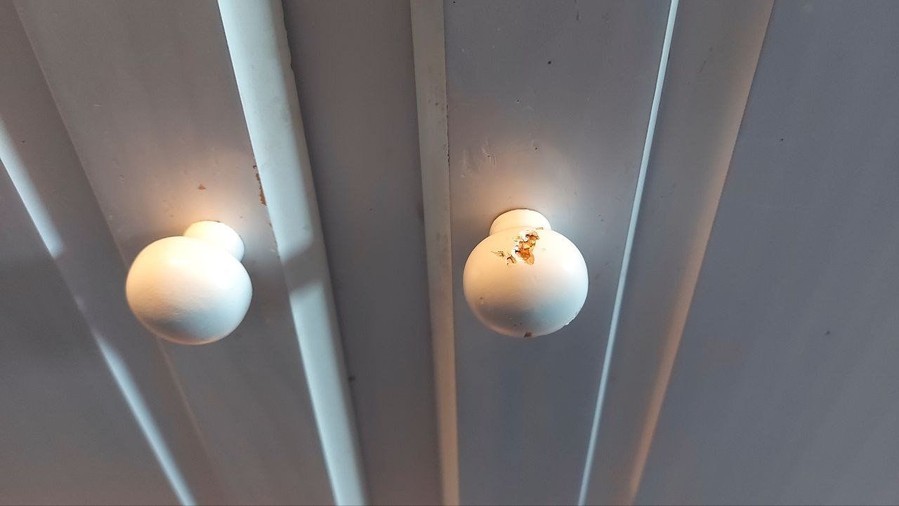 Ikea Credenze: Büffet weiss von Ikea – Usato da Winterthur venduto da Saheti 4