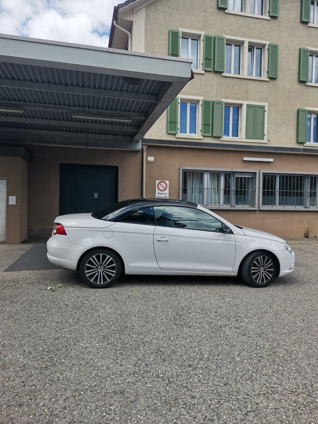 VW Automobili: VW EOS 2.0T – Usato da Neuchâtel venduto da OFFA-Cernier 1