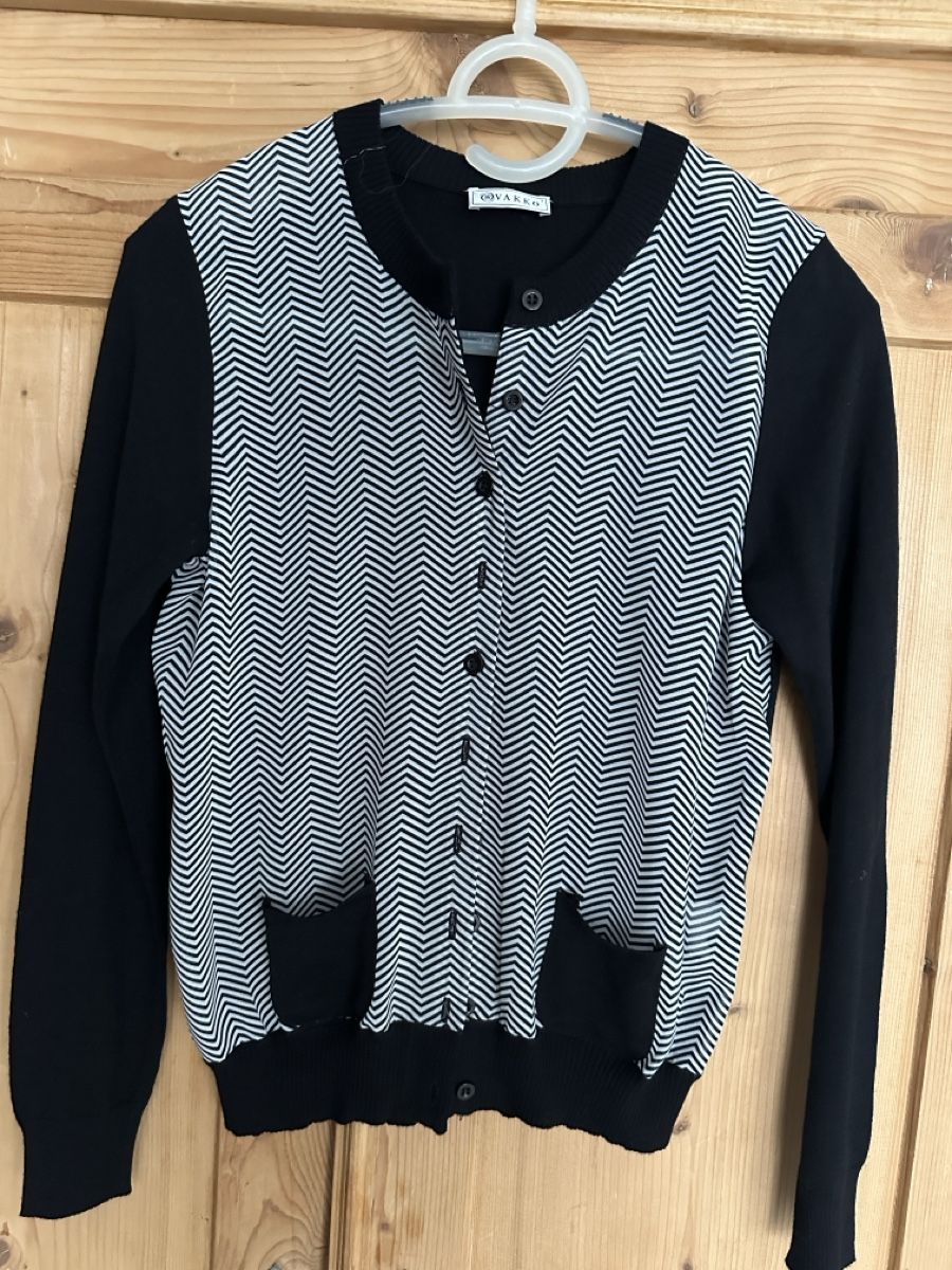 Maglioni & Felpe: Dünner Pullover Gr S – Usato da Steinen venduto da Jubono24