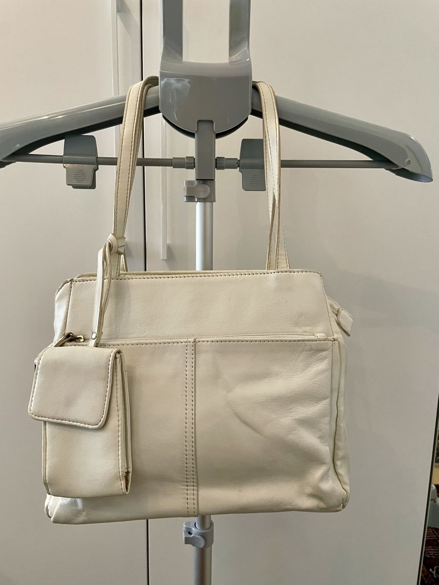 Borse da donna: AURÉLIE Ledertasche Handtasche Weisse – Usato da Zürich venduto da MarciaBraz