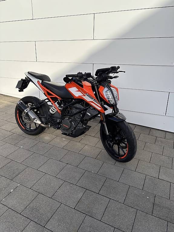 KTM Strada: KTM 125 Duke – Usato da Oberschrot venduto da gre_n8zr