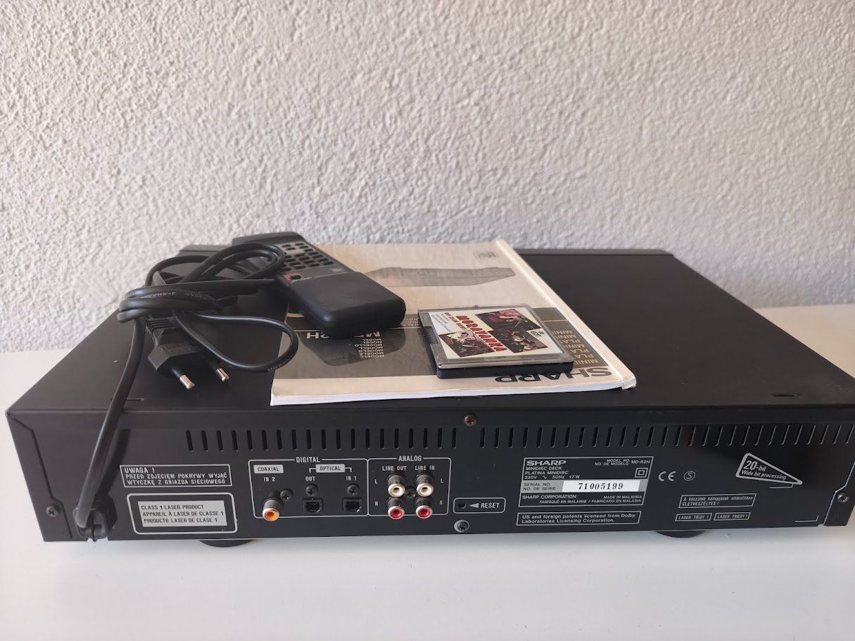 Minidisques: Sharp MD-R2H Minidisc Deck Player – D'occasion à Toffen par Immo-Erben 3