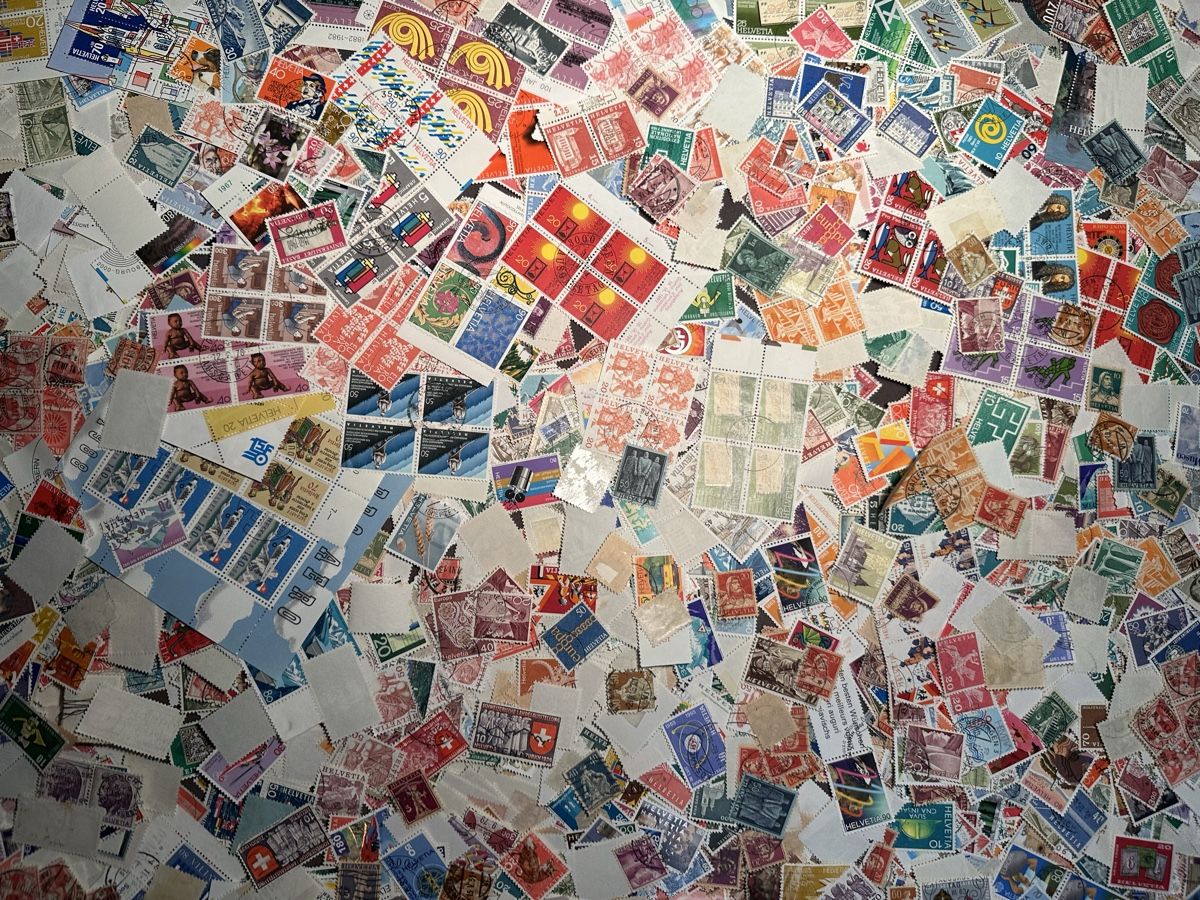 Alle Briefmarken: Viele Schweizer Briefmarken Lose Abgelöst - Sammlung – Gebraucht aus Stettfurt von 2442 6