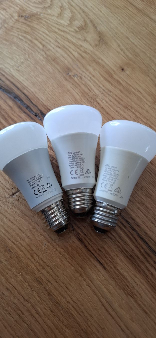 Philips Lampen: 3x Philips Hue White & Color E27  – Gebraucht aus Guntershausen von Jtattoo 1